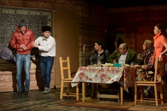 «СЕМЕЙНЫЙ ПОРТРЕТ С ПОСТОРОННИМ» 27 февраля, 18:30ч 